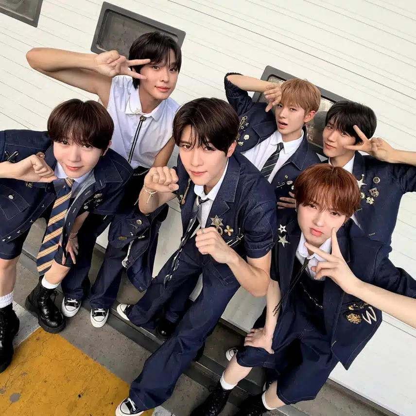 NCT Wish, che quest'anno e l'anno scorso hanno creato un palco di copertura leggendario