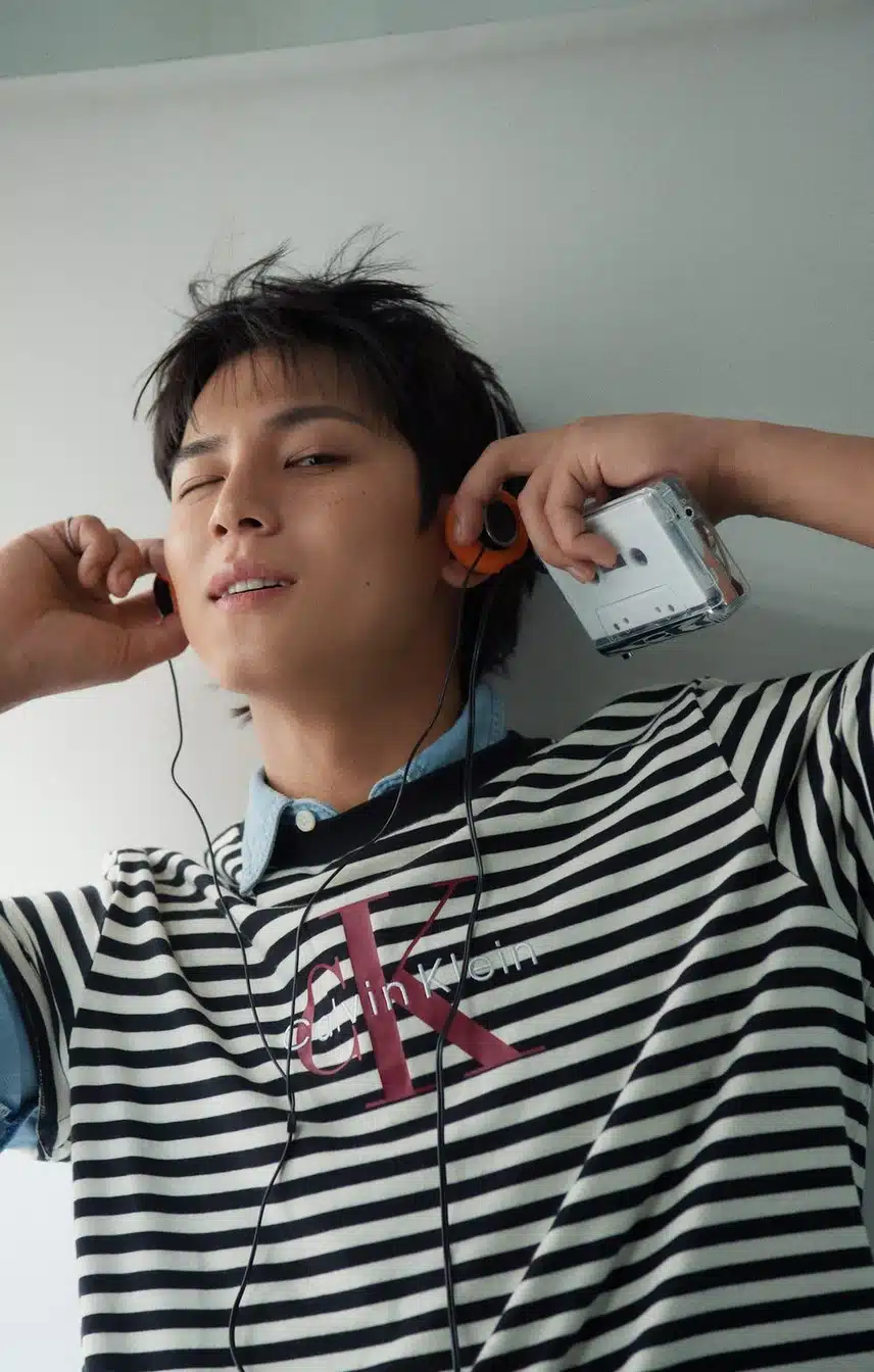 SEVENTEEN MINGYU X CALVIN KLEIN ELLE JAPÓN NÚMERO DE SEPTIEMBRE