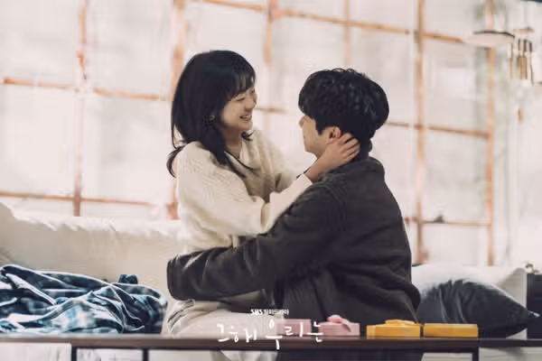 [Dernières nouvelles de 2025] Qui est la compagne de Choi Woo-sik ? Un aperçu de ses cinq anciennes petites amies et des preuves de sa passion pour Kim Da-mi !