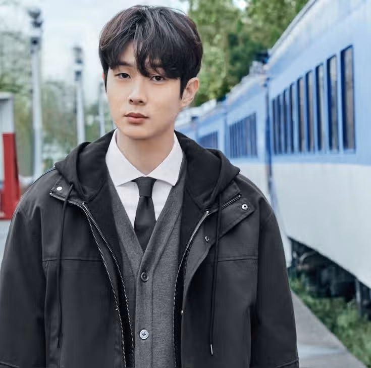 [Dernières nouvelles de 2025] Qui est la compagne de Choi Woo-sik ? Un aperçu de ses cinq anciennes petites amies et des preuves de sa passion pour Kim Da-mi !
