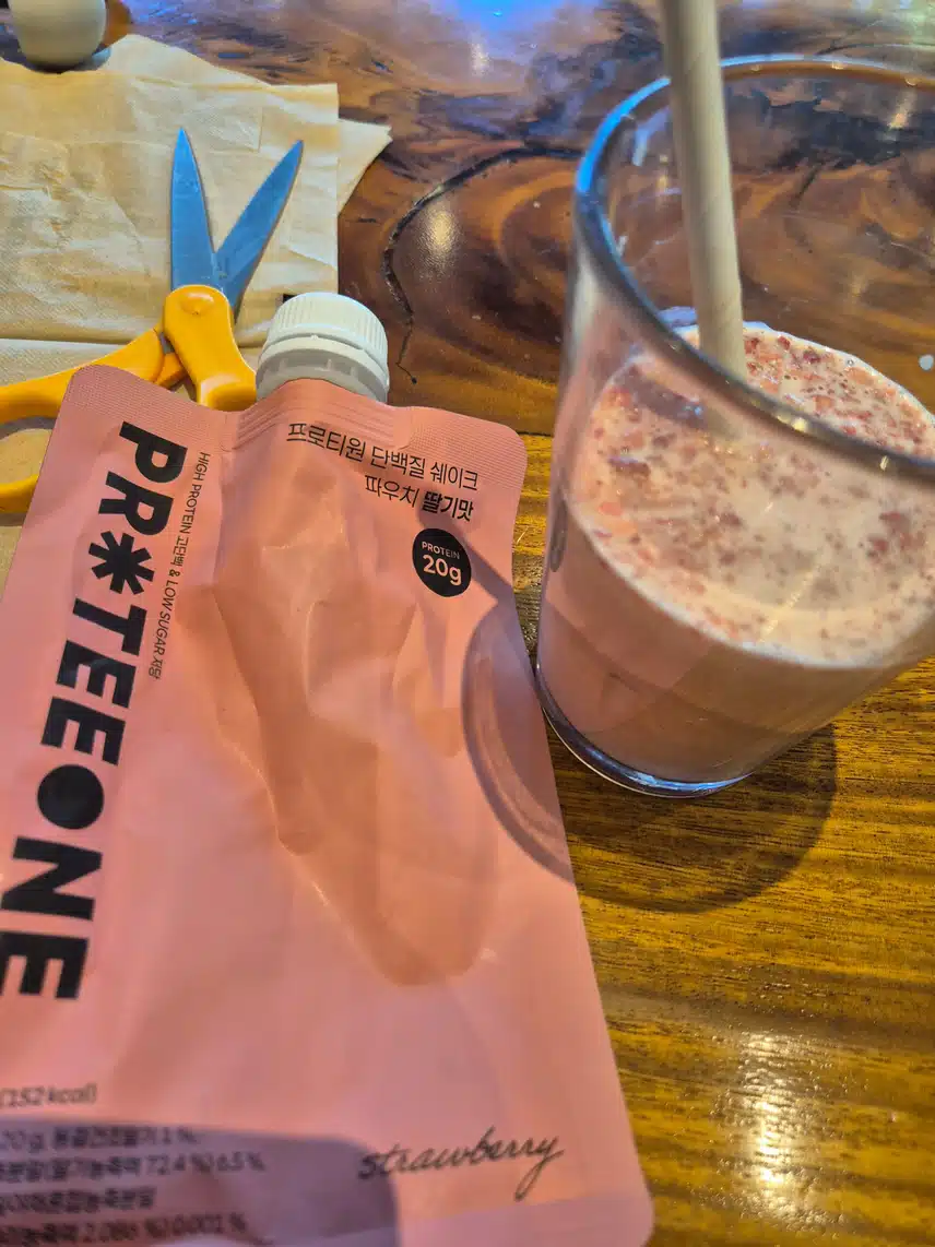 다이어트 간식 올리브영 프로티;원 딸기맛과 곡물맛 추천해요