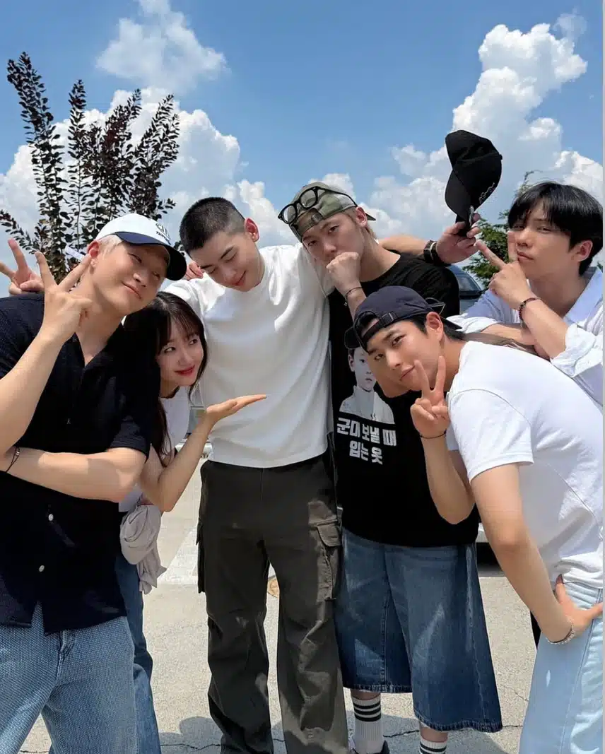 차은우의 입대날까지 함께한 아스트로 