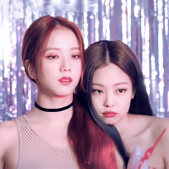 Ttakbok contro Mulbok 🍑Cosa sceglieranno Jennie e Jisoo?