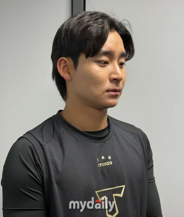 Riepilogo della controversia tra Hong Jong-pyo e Park Jeong-woo! Le recenti attività di Yangyang, l'espulsione e il rilascio.
