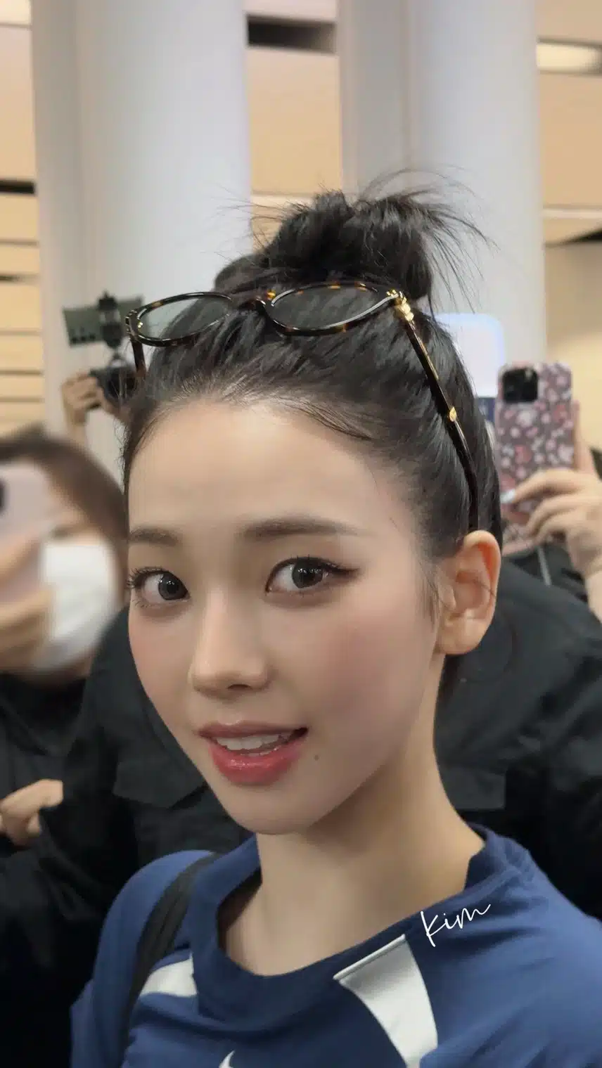 卡琳娜抵达时的特写照片.jpg