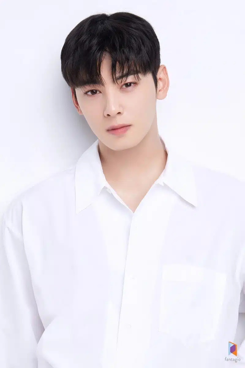 차은우는 데뷔 이후로 자기관리를 꾸준히 하는 걸로 유명하잖아요. 