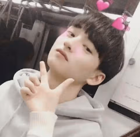 차은우 동생 이동휘 인스타 실물 공개? 프로필 중국 유학 데뷔 군대