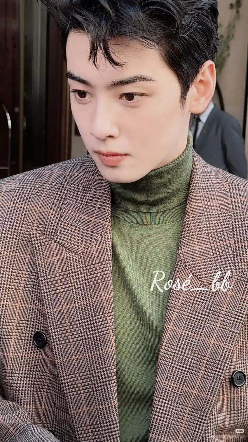 반짝반짝한 차은우 자연광 피부