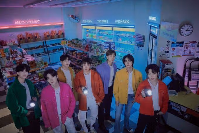 Album live BTS menyapu tangga lagu Billboard AS.