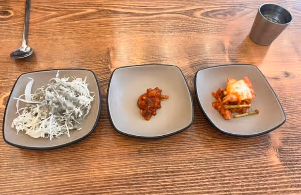 더운 여름 입맛 돋워줄 '초계국수' 동네 맛집 소개해드려요