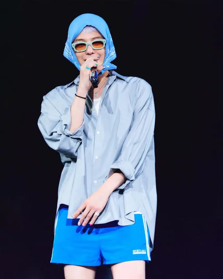 G-Dragon shows off his bojagi fashion even during concert rehearsals.
