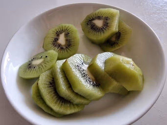 새콤달콤 그린 키위 🥝 