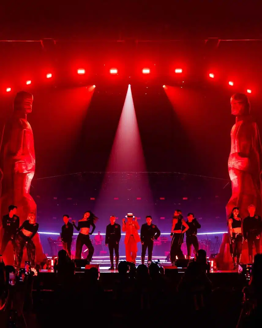 Beberapa foto di balik layar konser GD di Jakarta