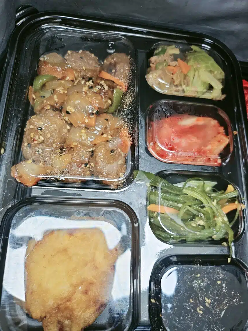 점심 간단히 먹어요🍱