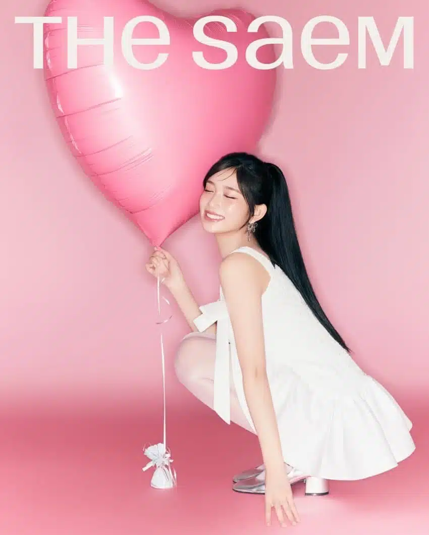 Actualización de Instagram de Lee Seo 💄🌺💋❤️ Mi THE SAEM favorito