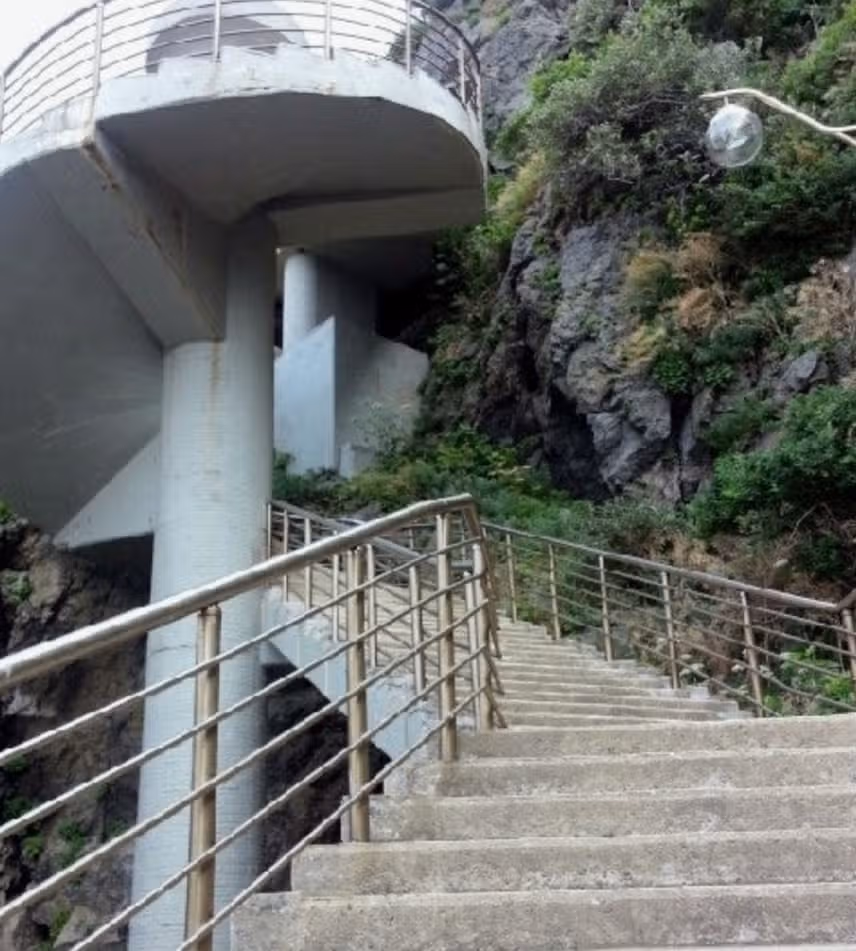 죽도의 계단오르기로 🏃