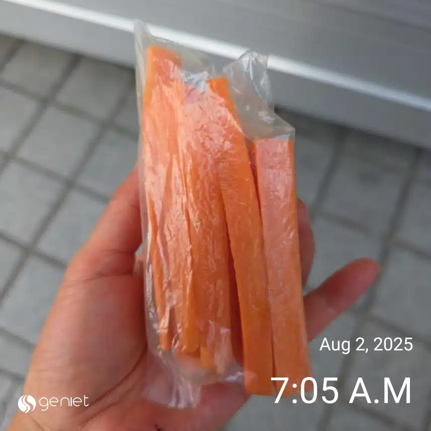 아침 먼저 견과류와 당근
