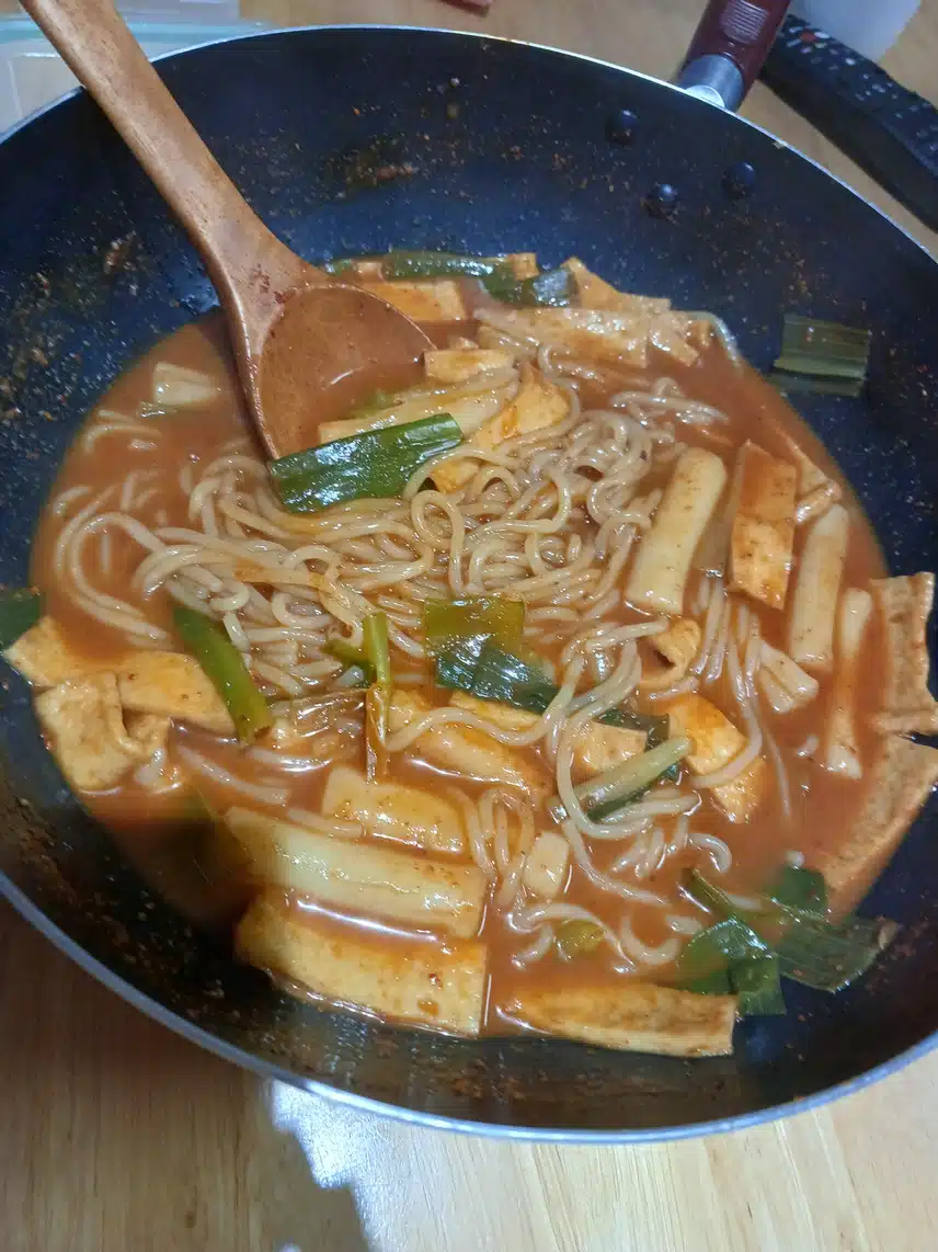 더울때 이열치열 쫄볶이