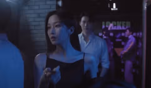 예상치 못한 에피소드들이 나오니까 더 흥미진진하네요
