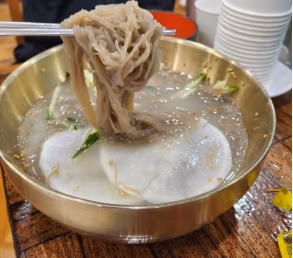 전현무계획에도 나온 '코끼리만두 & 쫄면' 동네 맛집