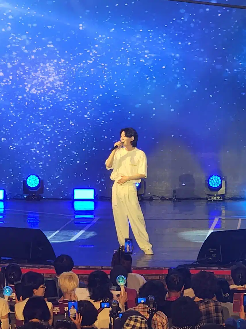 대세가수 #김용빈 아티스트님 더운날씨에도 바쁘 스케쥴에 건강 잘 챙기세요. 응원합니다~^^
