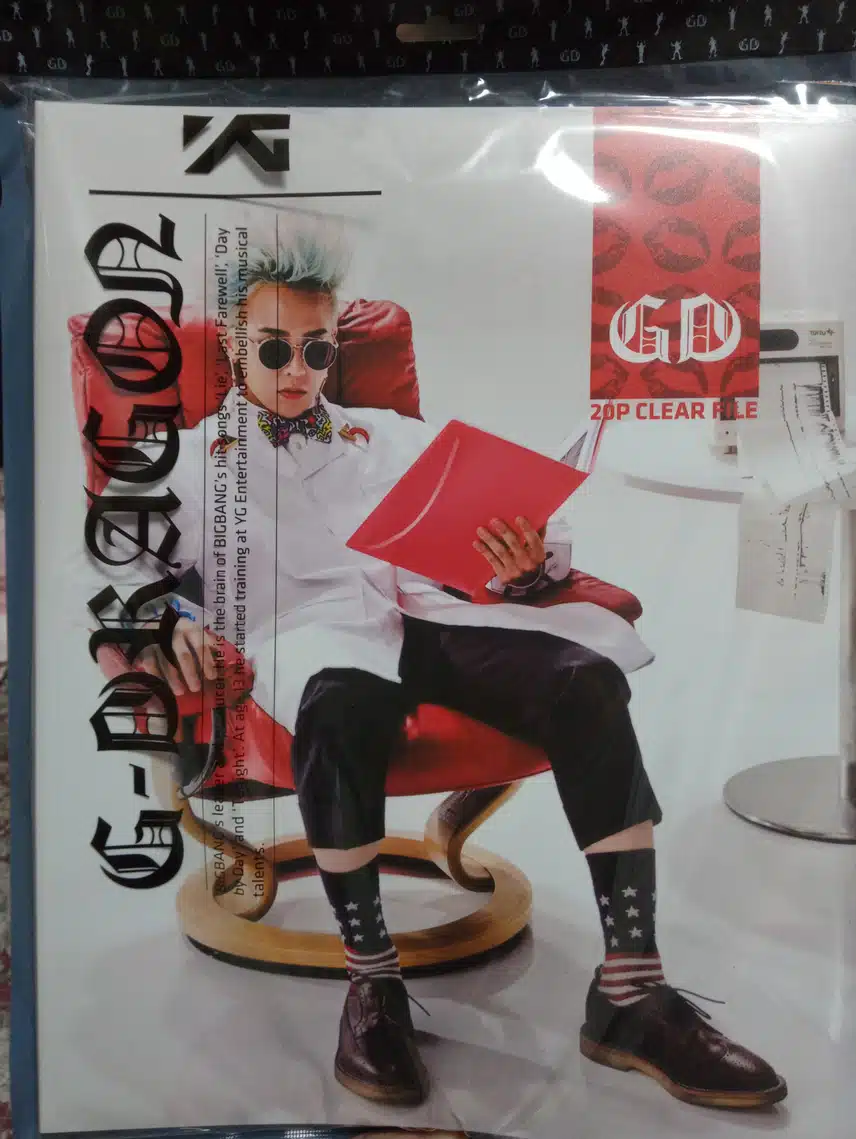 我弟弟买的G-Dragon 20p文件