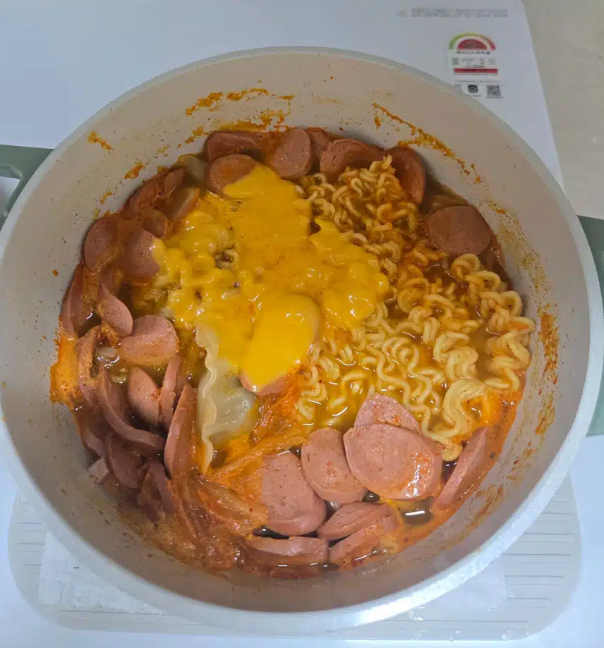 부대찌개