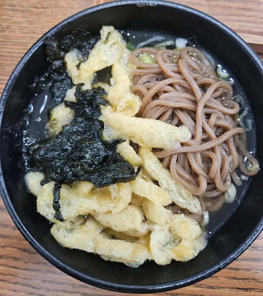 온 모밀국수  한 그릇으로 🍜