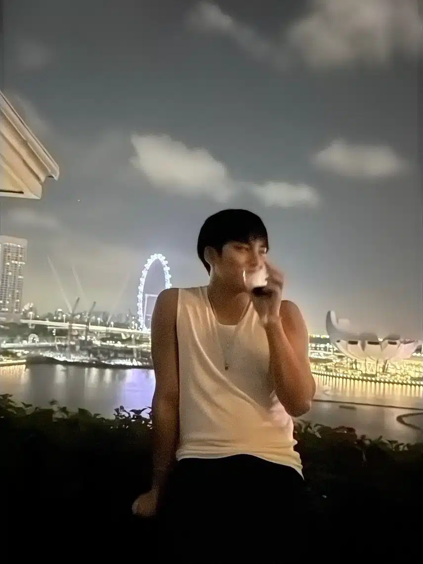 Pemandangan malam Singapura dan Seventeen Mingyu Insta Up yang mengagumkan!