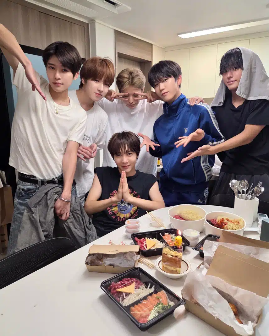 오늘 생일인 NCT 위시 막내라인 료