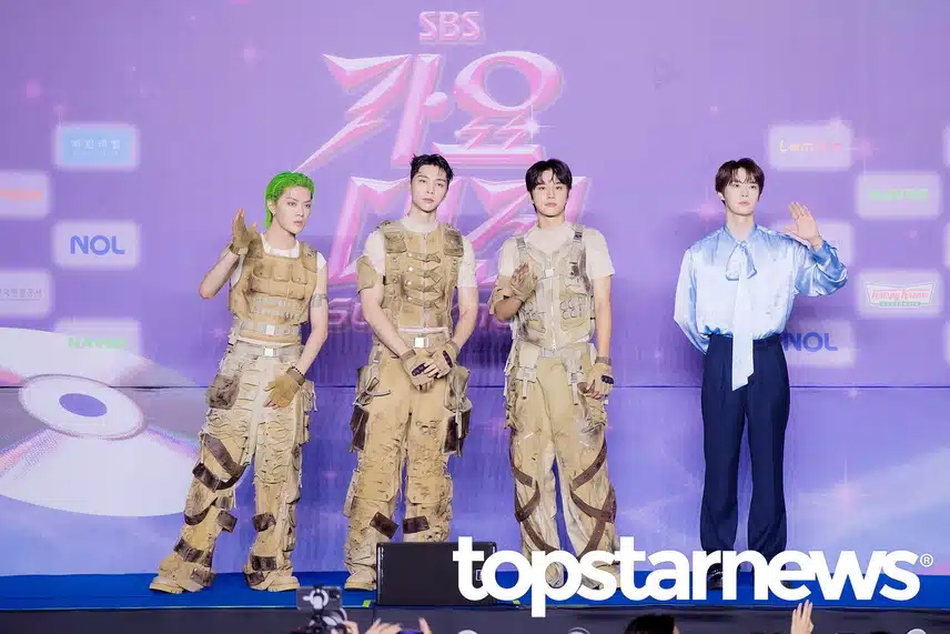 가요대전 섬머 블루카펫에 선  엔시티127 사진