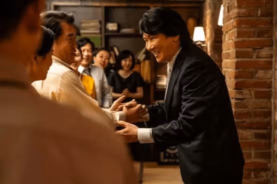 김장훈님 머리 바꾸니까 전혀 못알아 보겠어요.