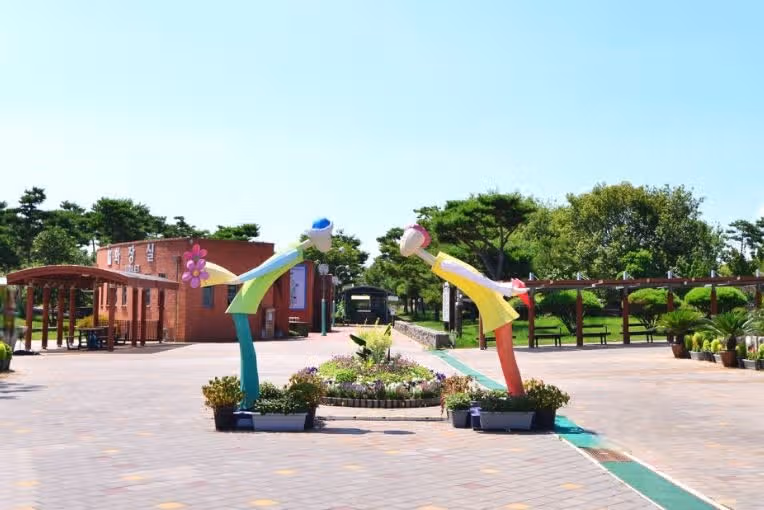 기네스북에 오른 여름 연꽃 명소 '무안 회산백련지'