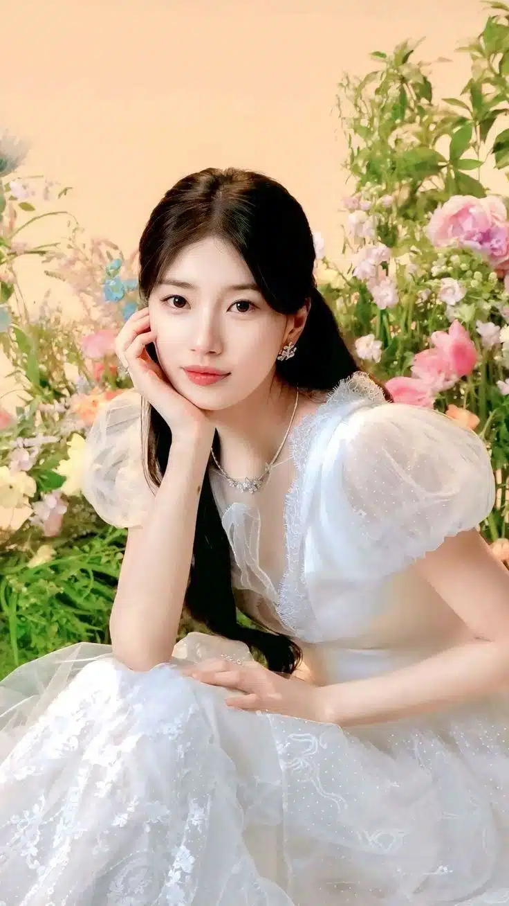 Suzy is truly more beautiful than flowers.