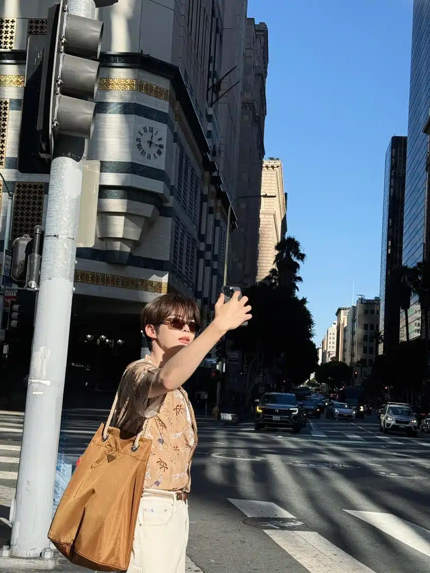 Jebewon Sung Han-bin, qui a figuré dans la séance photo de Prada avec Gikaro