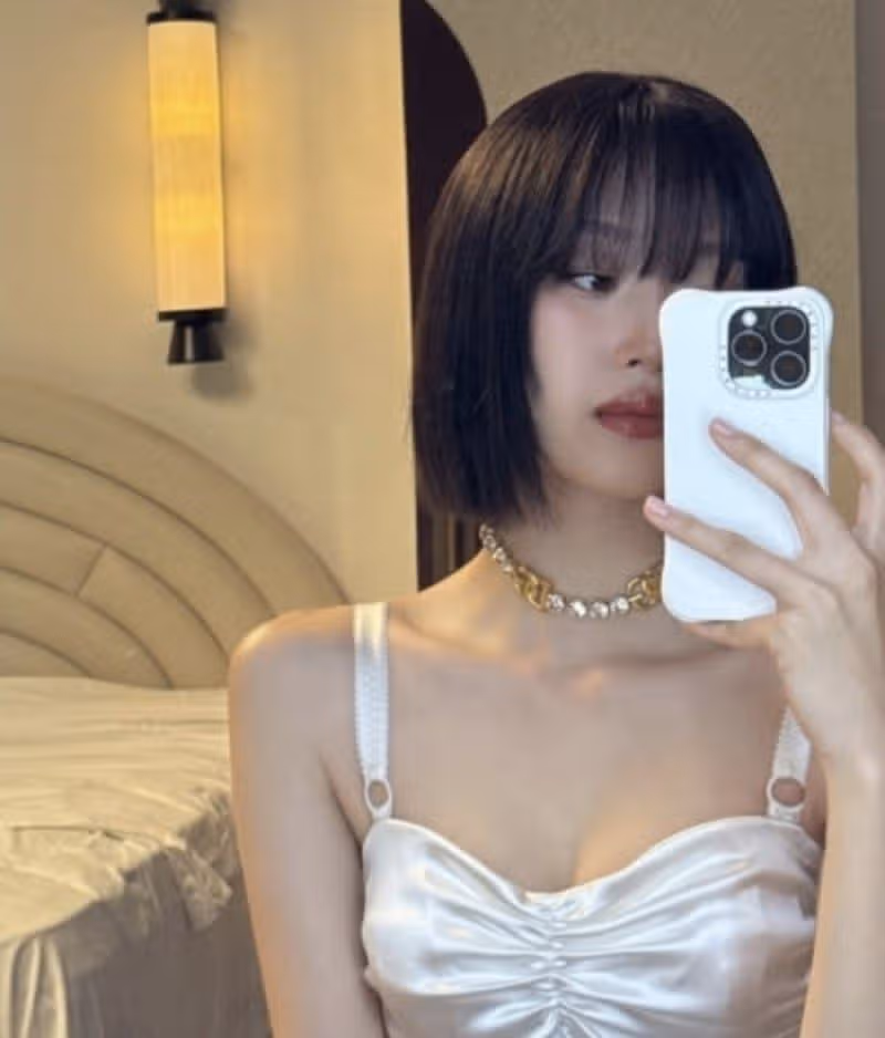 문가영님 데뷔했을때 부터 전 너무 좋아했어요 