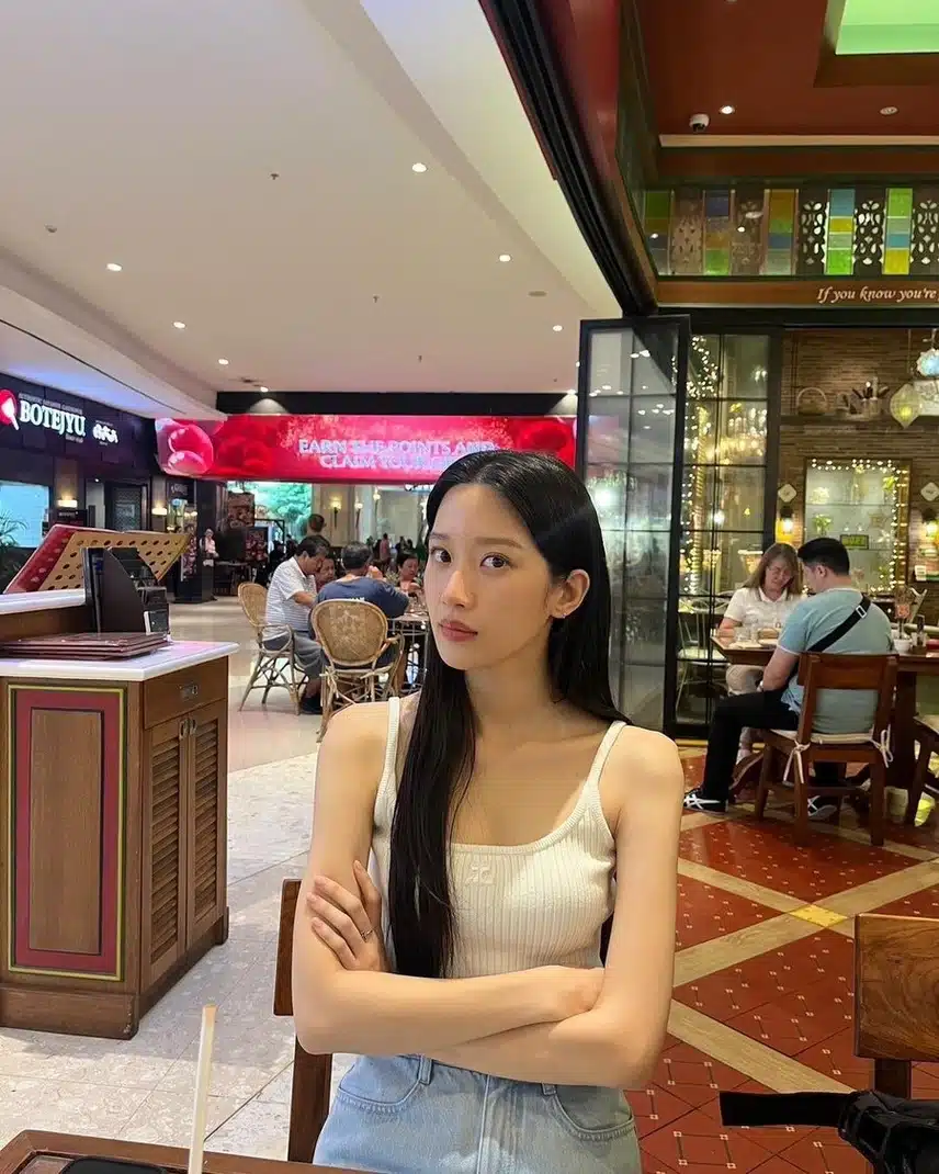 문가영님 데뷔했을때 부터 전 너무 좋아했어요 