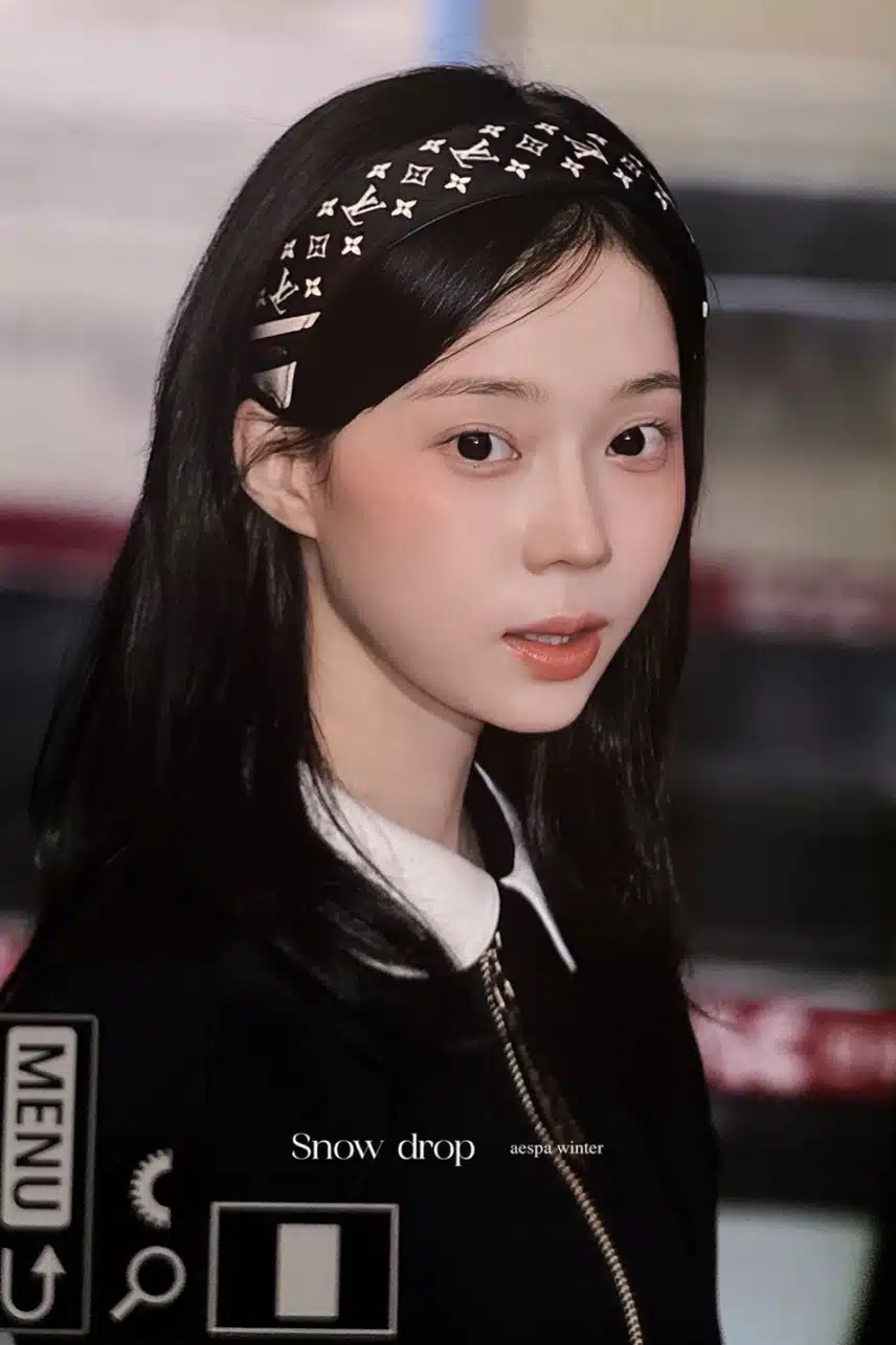 Công chúa Mùa đông diện nguyên bộ Louis Vuitton ngày hôm nay