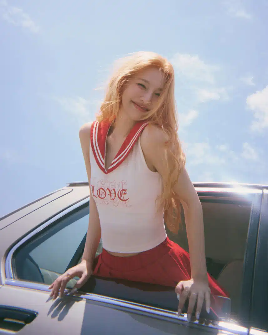 Las fotos teaser del primer miniálbum de Joy son refrescantes en sí mismas.