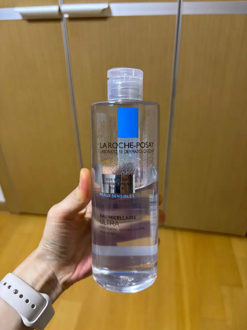 피부과 시술 후 라로슈포제 클렌징워터 자극없어요.