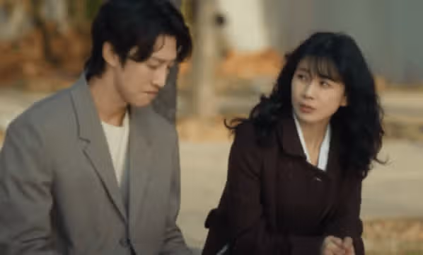 그녀는 어느 순간 결심합니다 