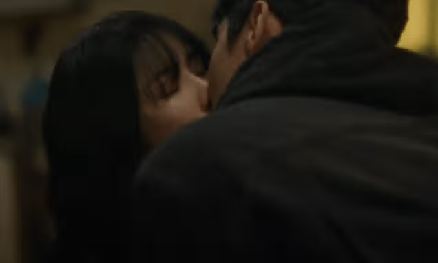 여전히 좀 어이없긴 해요. 