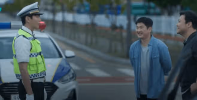 조현우의 정체는 경찰 반지훈