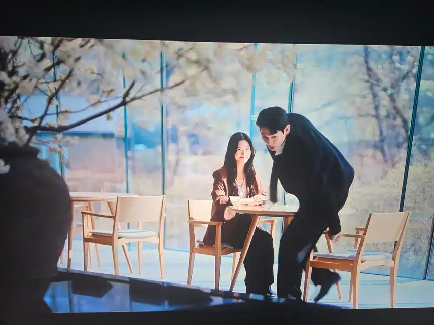 티백과 사랑의 강도는 뜨거운 물에 담가봐야 안다