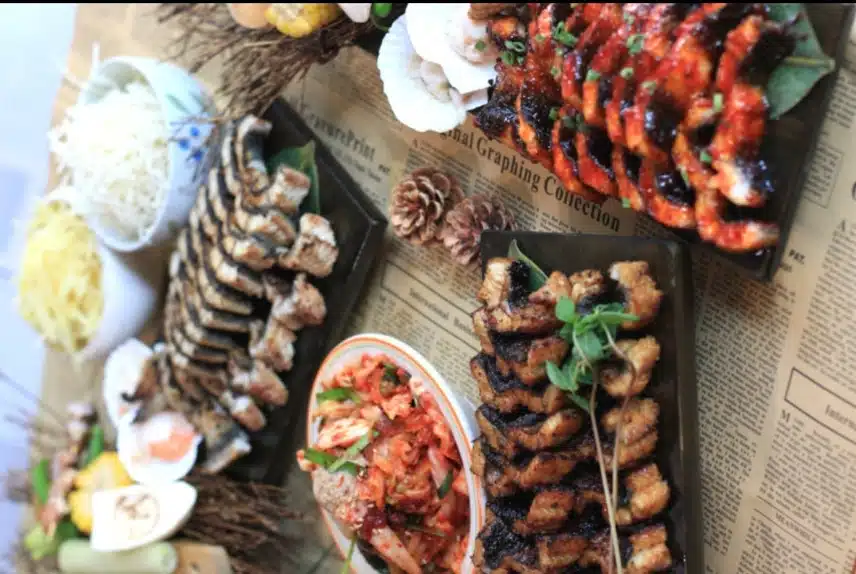 여름마다 찾는 몸 보신 장어구이를 먹으러 가요.