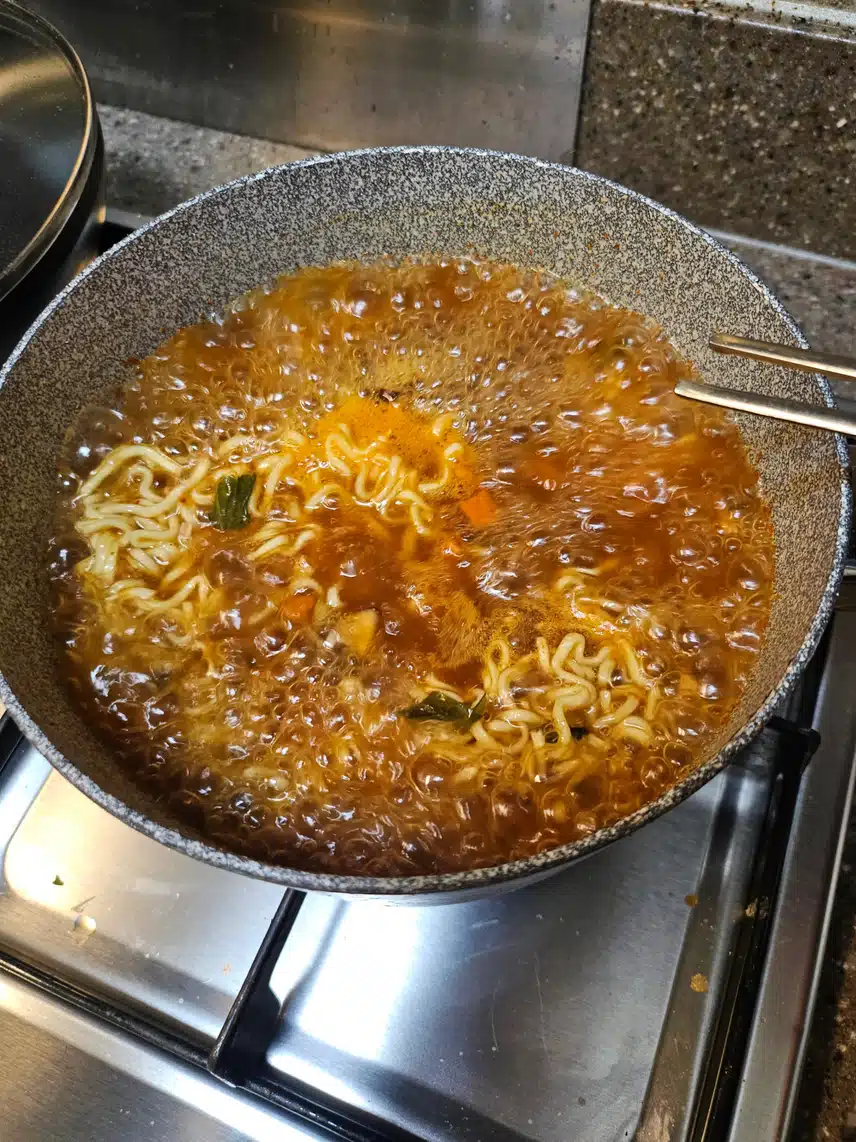 물놀이 후 라면요😀