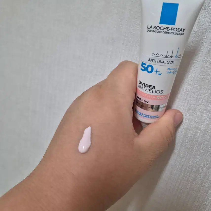 화사하게 톤업해주는 라로슈포제 유비데아 톤업 로지 글로우 후기