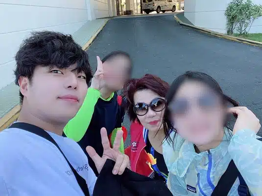 What caused the death of Jo Jae-won's older sister, Jo Seung-ri? Kim Yu-i's severance of ties and breakup.