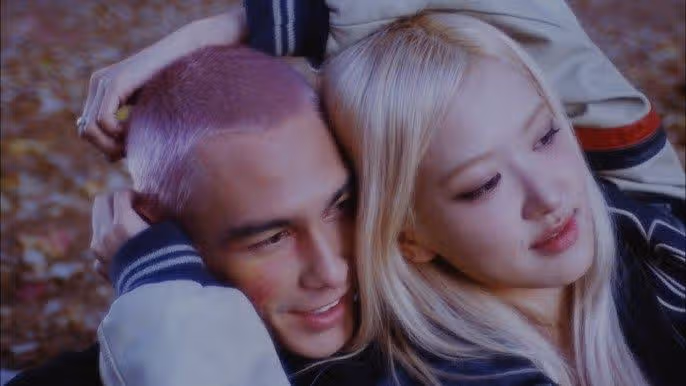 [2025 Latest] Is Rosé in a relationship? A complete summary of her 8 past boyfriends, evidence of her relationship with Suzy, and her ideal type!