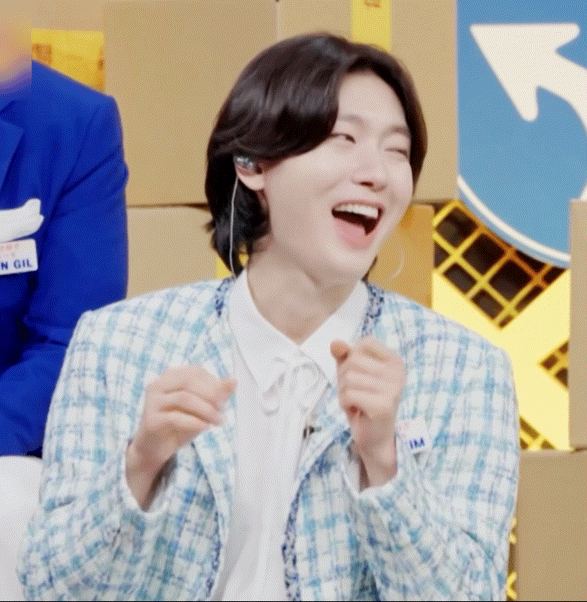 김용빈  내눈앞에 나타나 줘서 넘 감사합니다